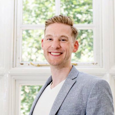 Photo of Darren Macey